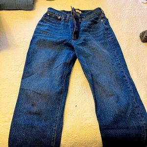 Madewell size 28 perfect vintage, straight jean
